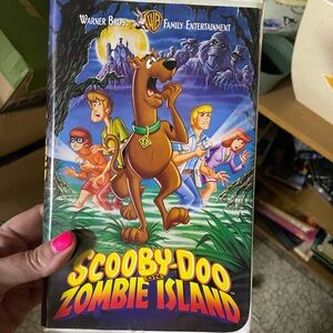 Vintage 90s Warner Bros. Scooby-Doo Zombie Island VHS